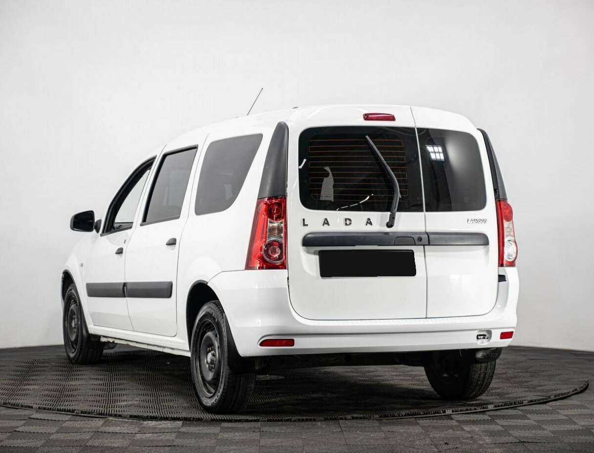 Купить Lada (ВАЗ) Largus с пробегом. Фото: #3