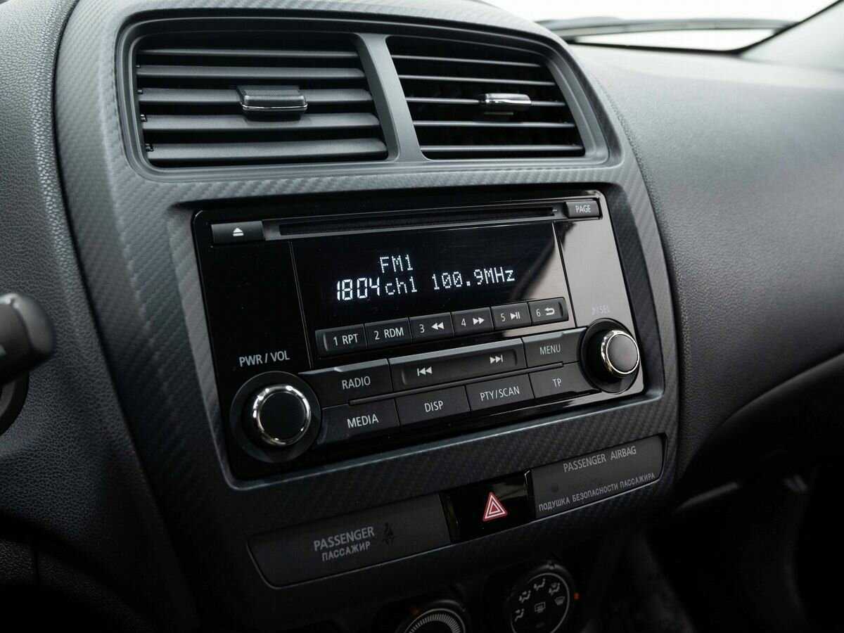 Купить Mitsubishi ASX с пробегом. Фото: #18