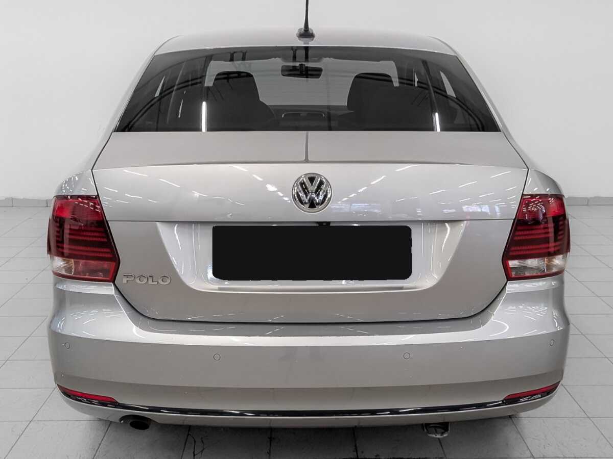 Купить Volkswagen Polo с пробегом. Фото: #5