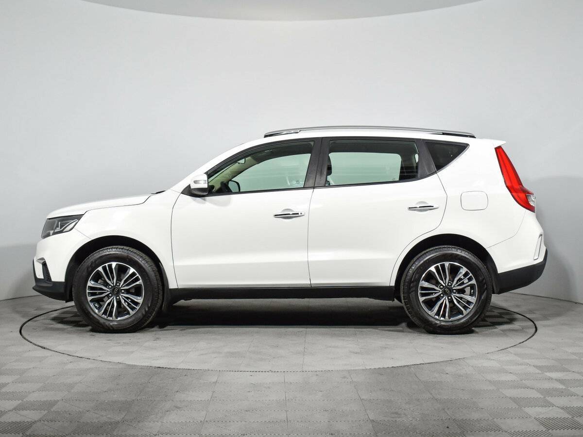 Купить Geely Emgrand X7 с пробегом. Фото: #5