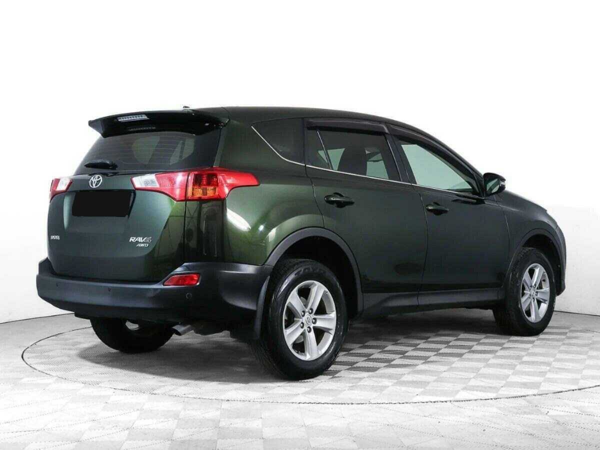 Купить Toyota RAV4 с пробегом. Фото: #4