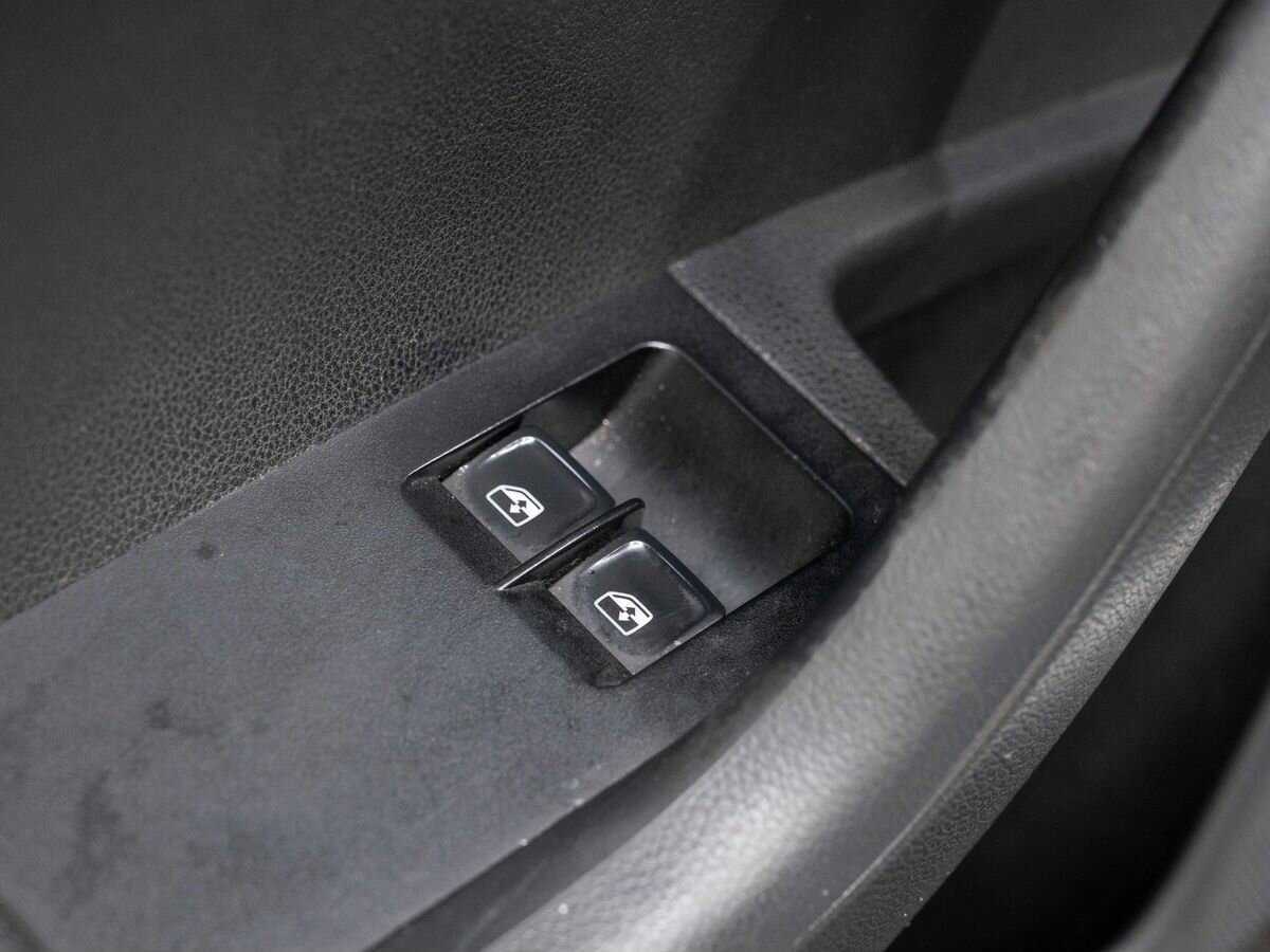 Купить Skoda Octavia с пробегом. Фото: #18