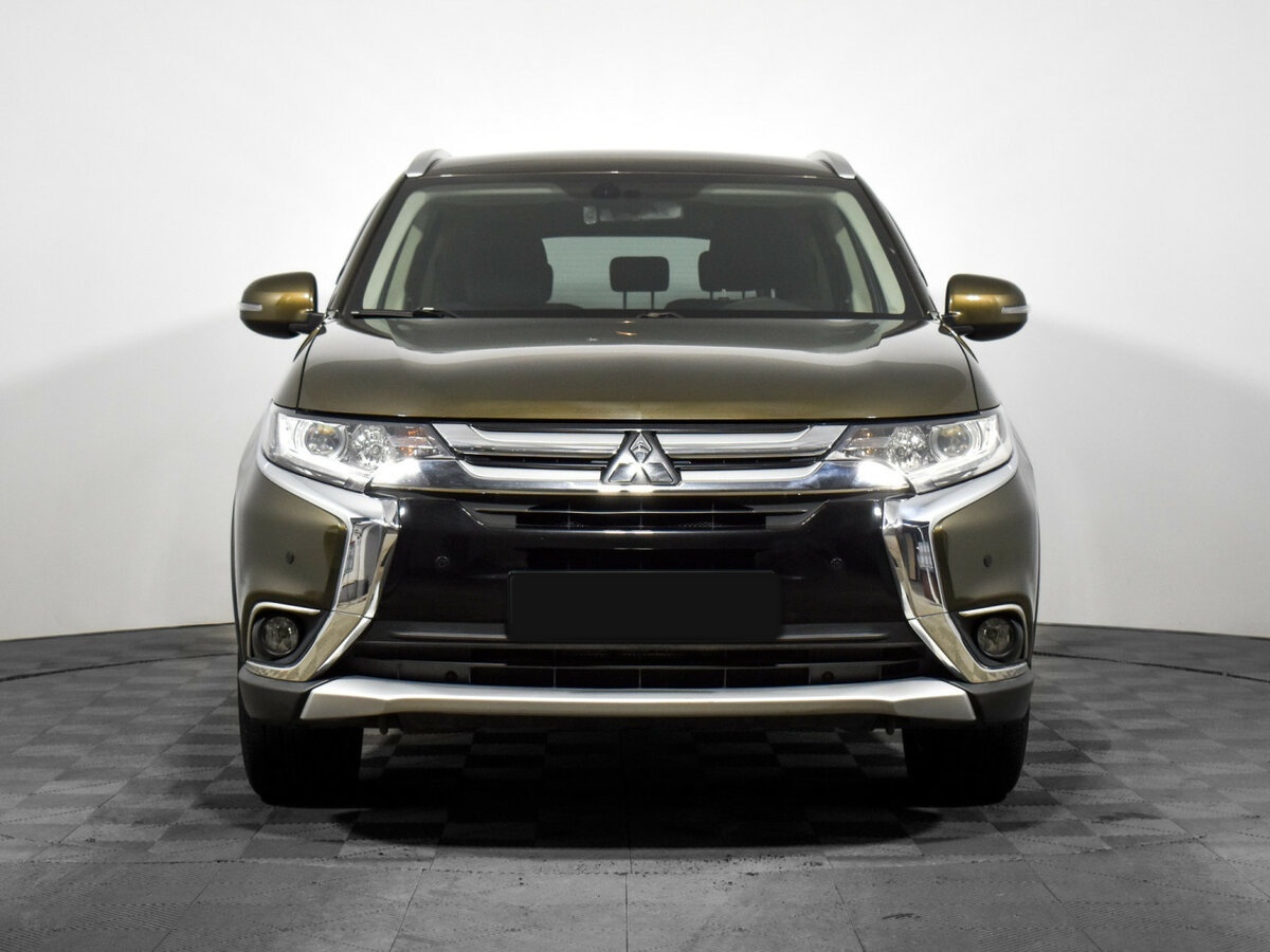 Купить Mitsubishi Outlander с пробегом. Фото: #1
