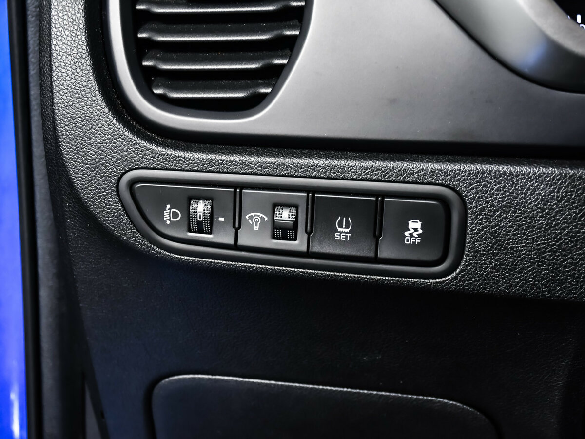 Купить Kia Rio с пробегом. Фото: #15