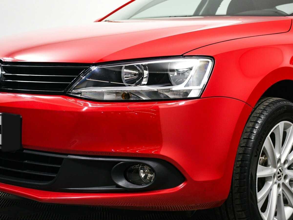 Купить Volkswagen Jetta с пробегом. Фото: #14