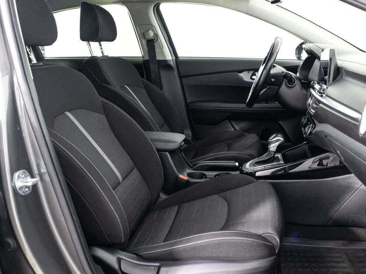 Купить Kia Cerato с пробегом. Фото: #16