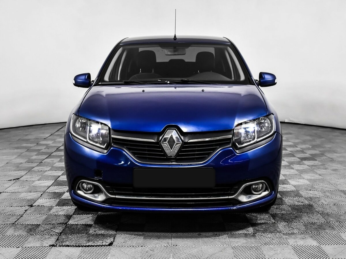 Купить Renault Logan с пробегом. Фото: #1