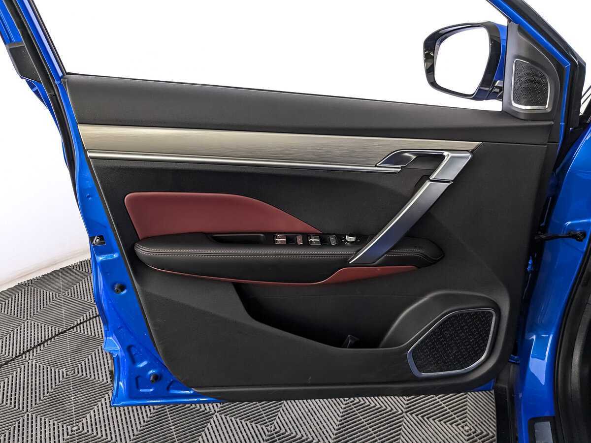 Купить Geely Coolray с пробегом. Фото: #14