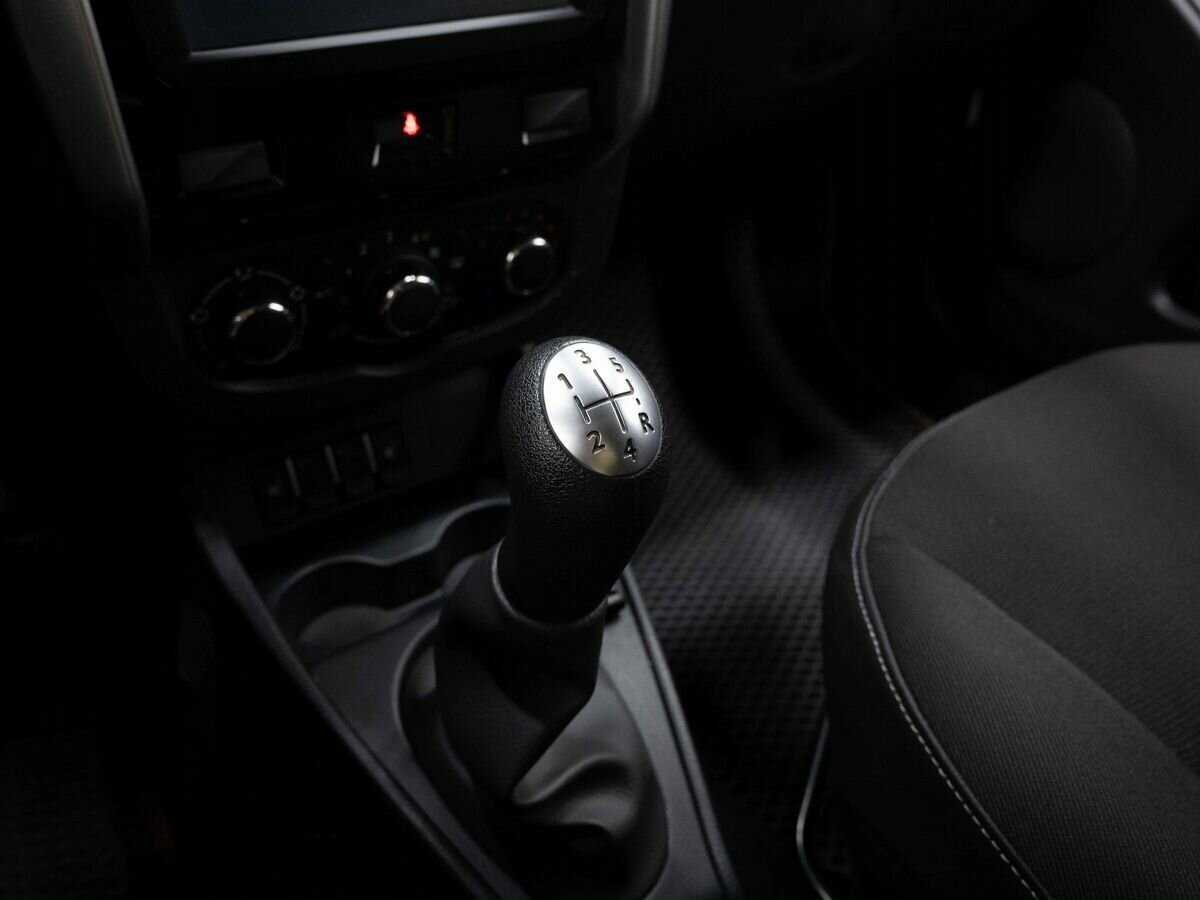 Купить Lada (ВАЗ) Largus с пробегом. Фото: #20