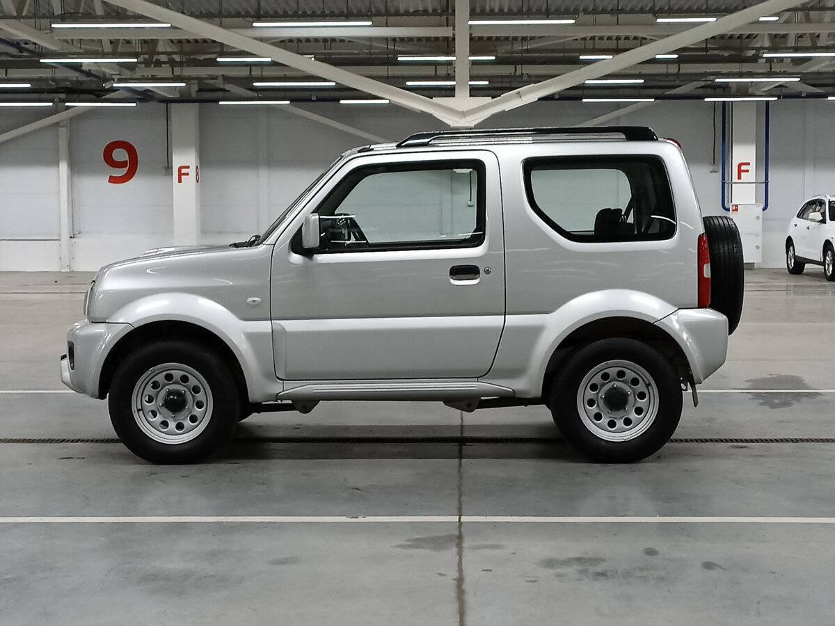Купить Suzuki Jimny с пробегом. Фото: #7