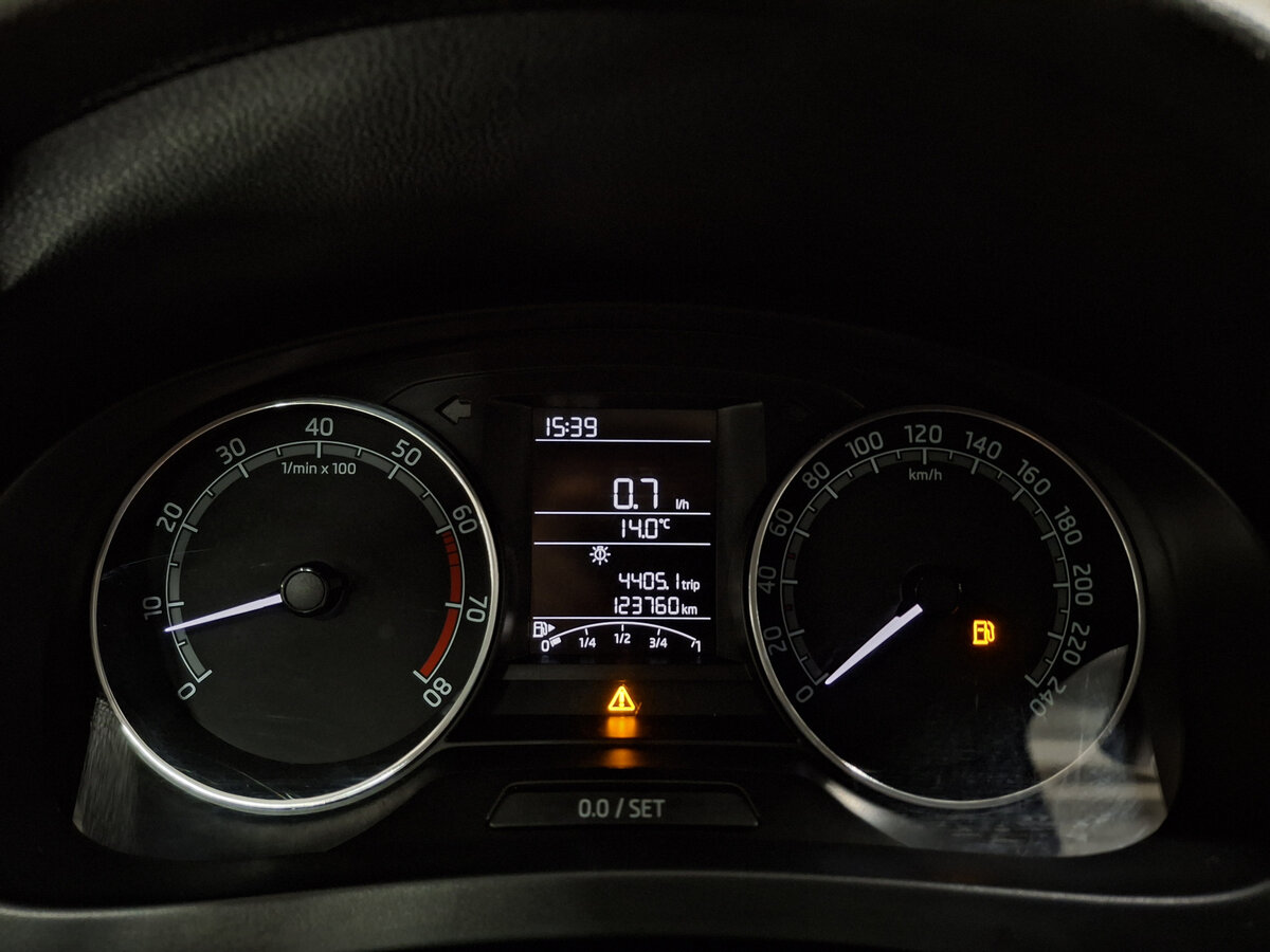 Купить Skoda Rapid с пробегом. Фото: #12