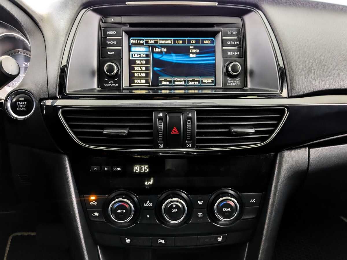 Купить Mazda 6 с пробегом. Фото: #14