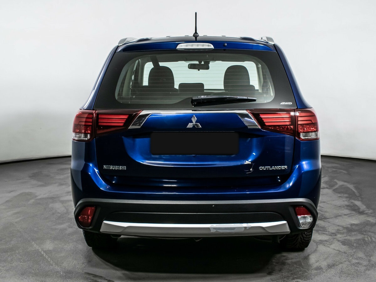 Купить Mitsubishi Outlander с пробегом. Фото: #5