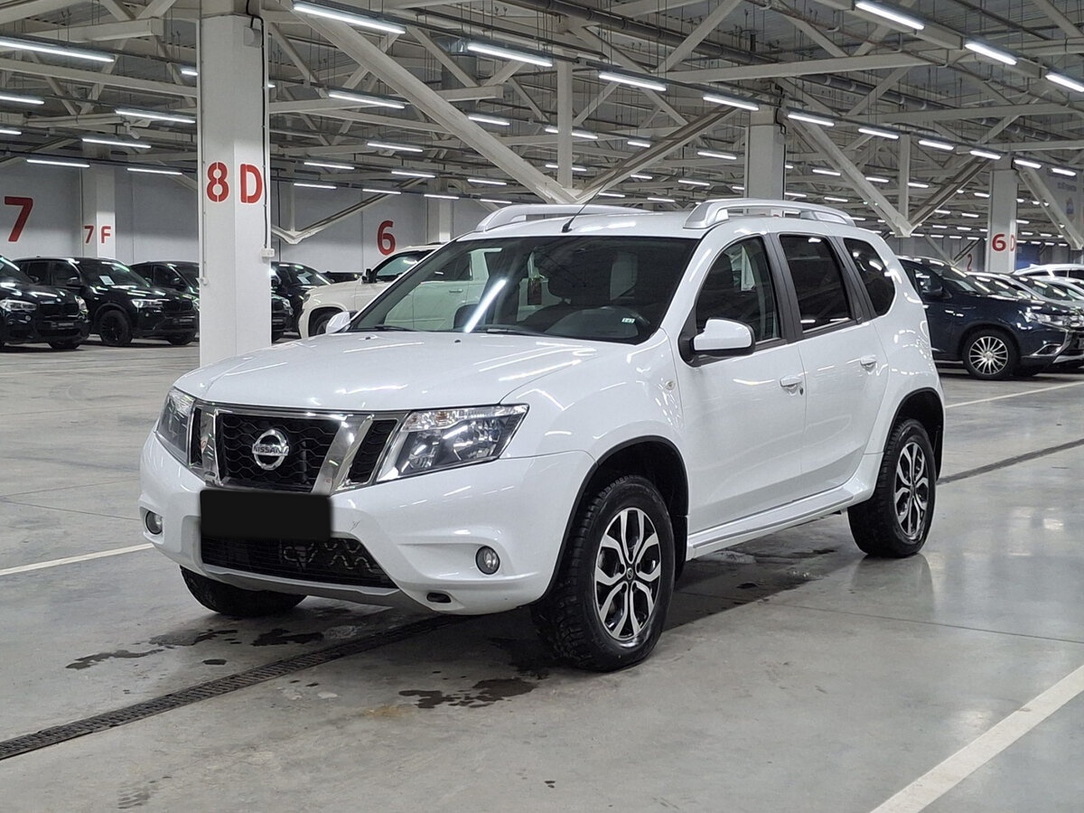 Купить Nissan Terrano с пробегом. Посмотреть фото