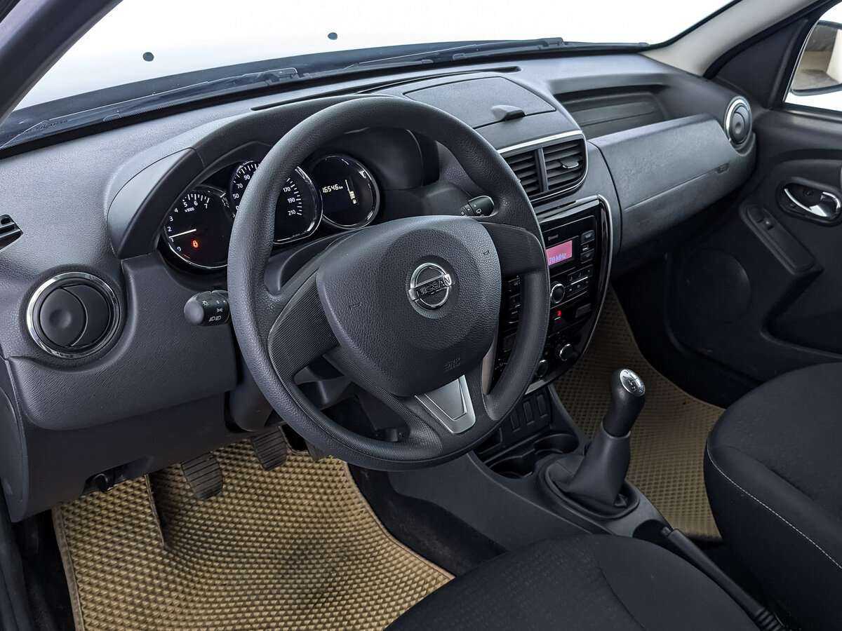 Купить Nissan Terrano с пробегом. Фото: #10