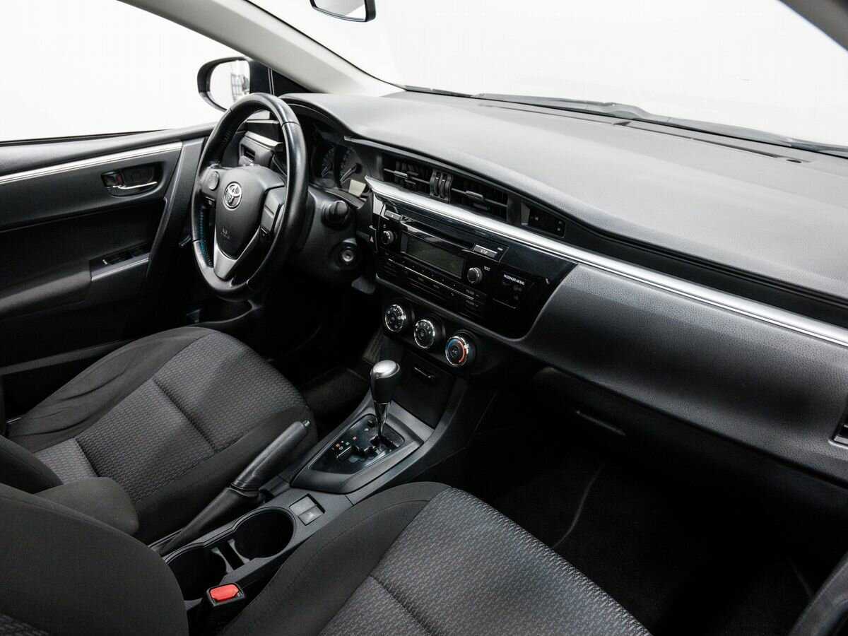 Купить Toyota Corolla с пробегом. Фото: #7