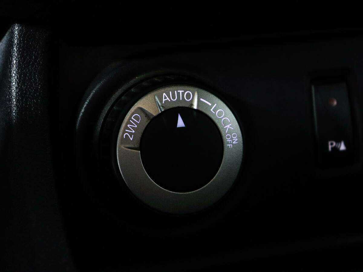 Купить Nissan Terrano с пробегом. Фото: #16