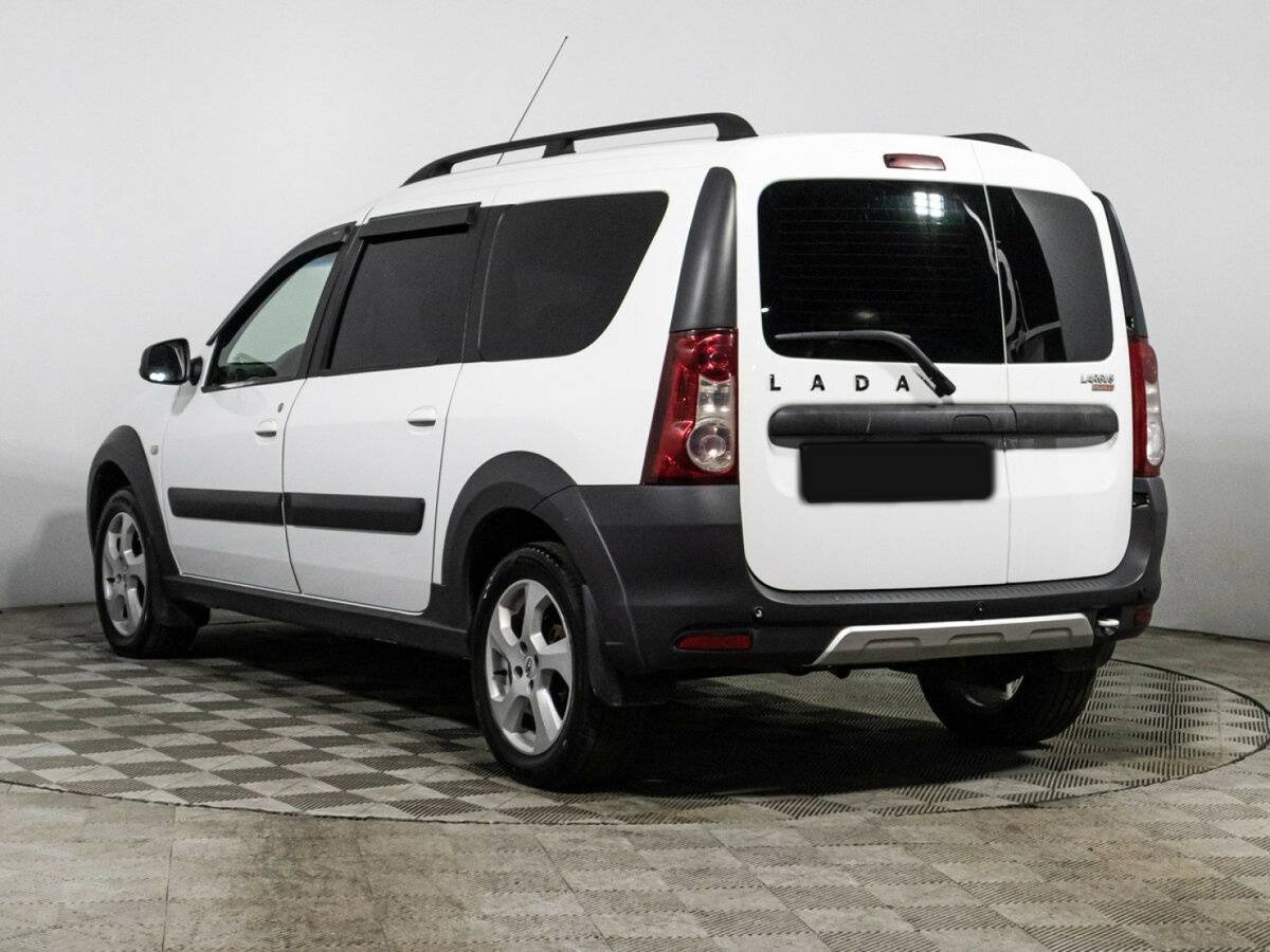 Купить Lada (ВАЗ) Largus с пробегом. Фото: #6