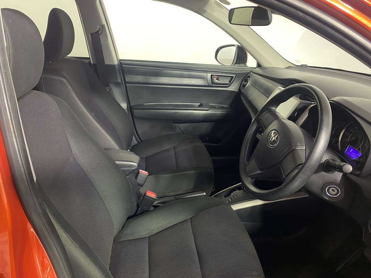 Купить Toyota Corolla с пробегом. Фото: #8