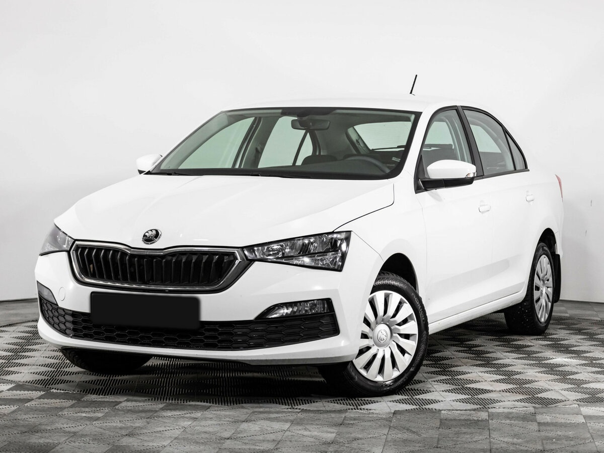 Купить Skoda Rapid с пробегом. Посмотреть фото