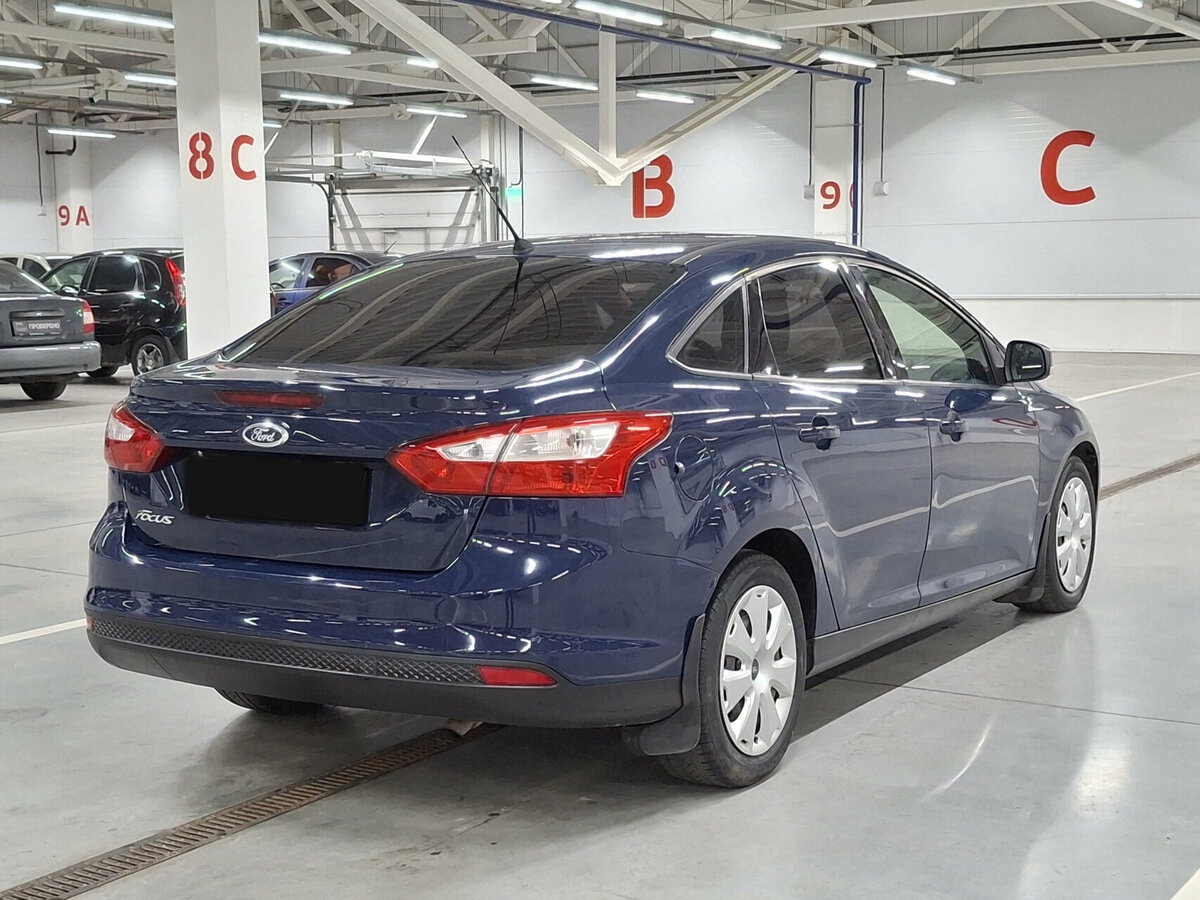 Купить Ford Focus с пробегом. Фото: #4