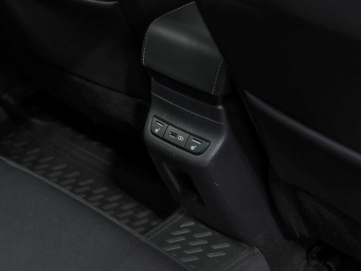 Купить Lada (ВАЗ) Vesta с пробегом. Фото: #15