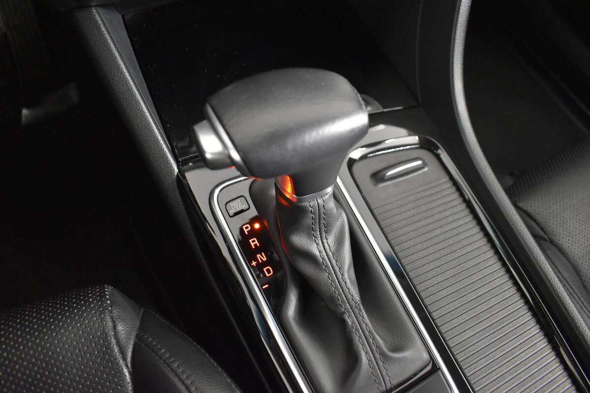 Купить Kia Optima с пробегом. Фото: #20