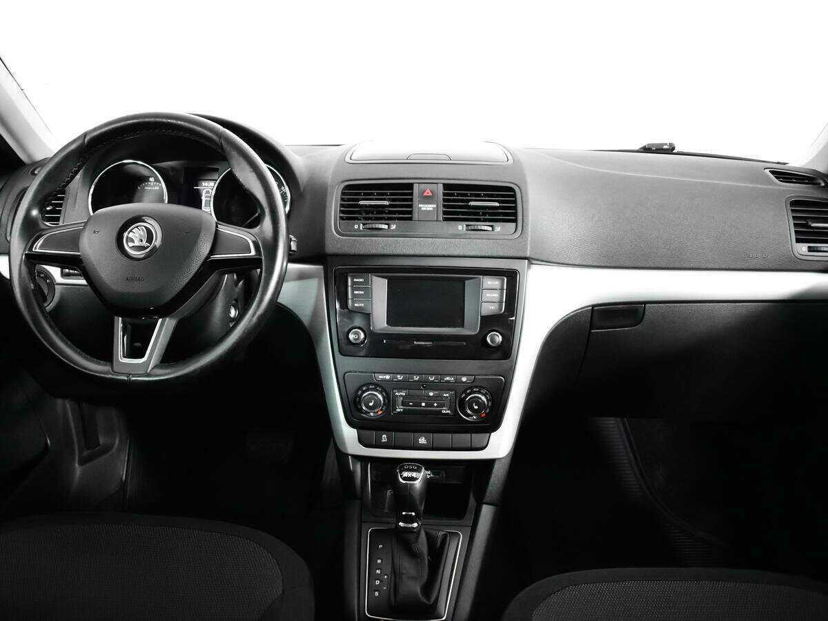 Купить Skoda Yeti с пробегом. Фото: #11