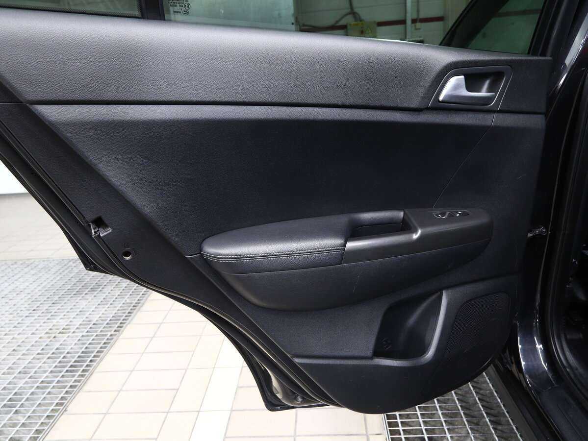 Купить Kia Sportage с пробегом. Фото: #9