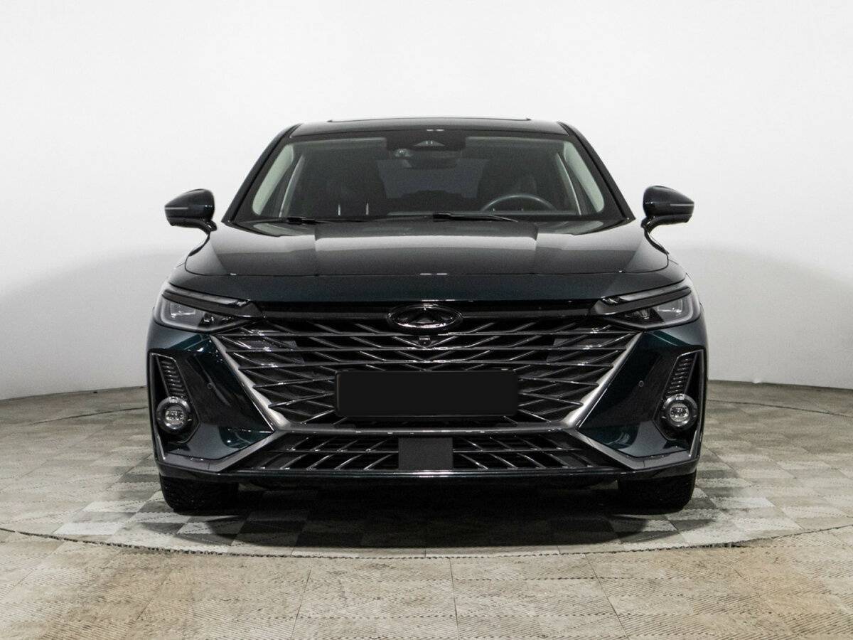 Купить Chery Arrizo 8 с пробегом. Фото: #1