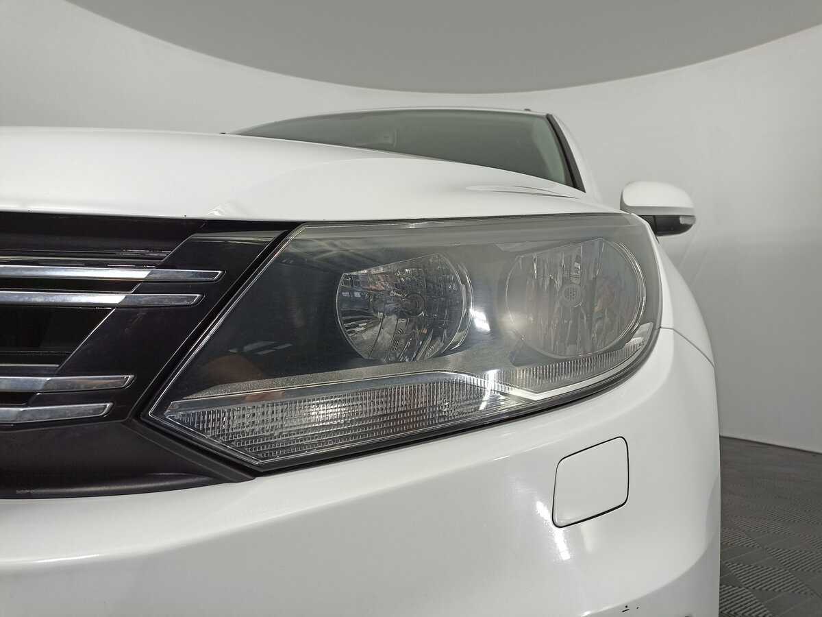 Купить Volkswagen Tiguan с пробегом. Фото: #16