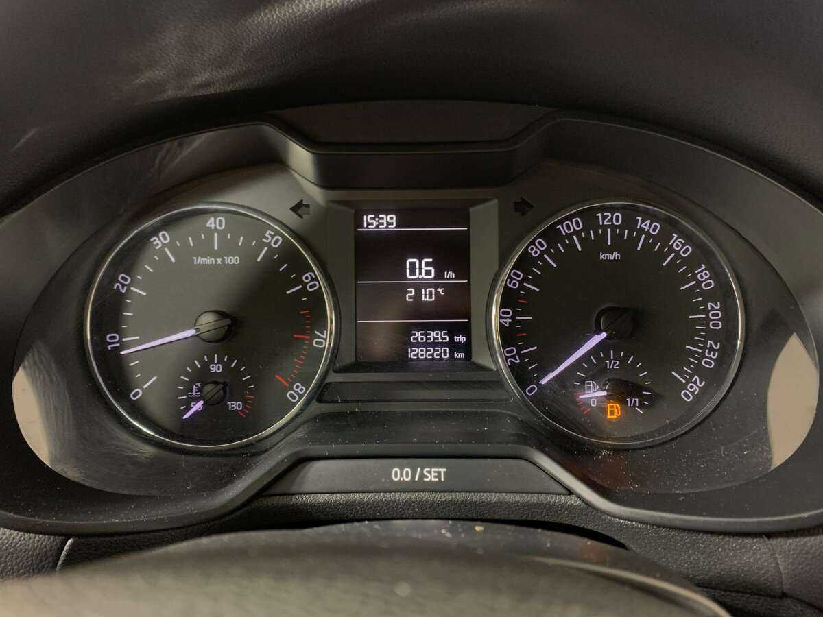 Купить Skoda Octavia с пробегом. Фото: #11