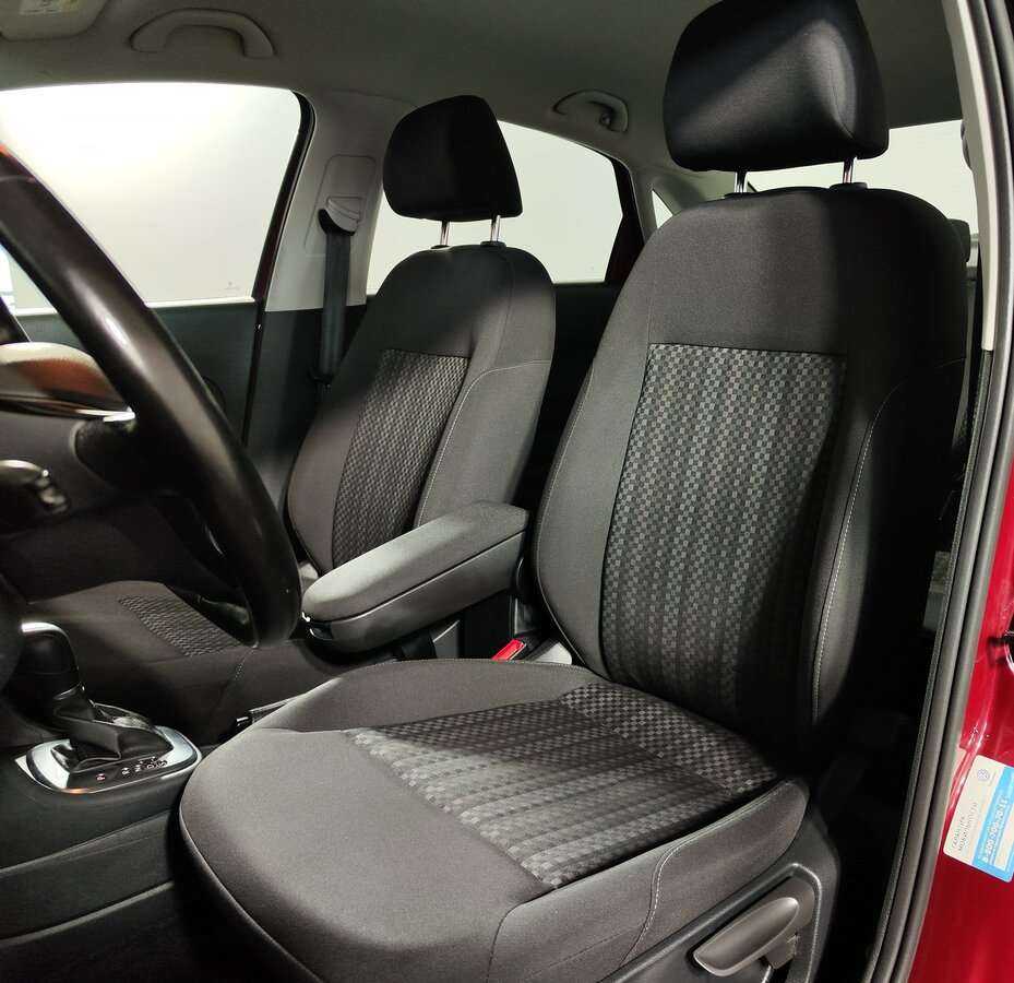 Купить Volkswagen Polo с пробегом. Фото: #7