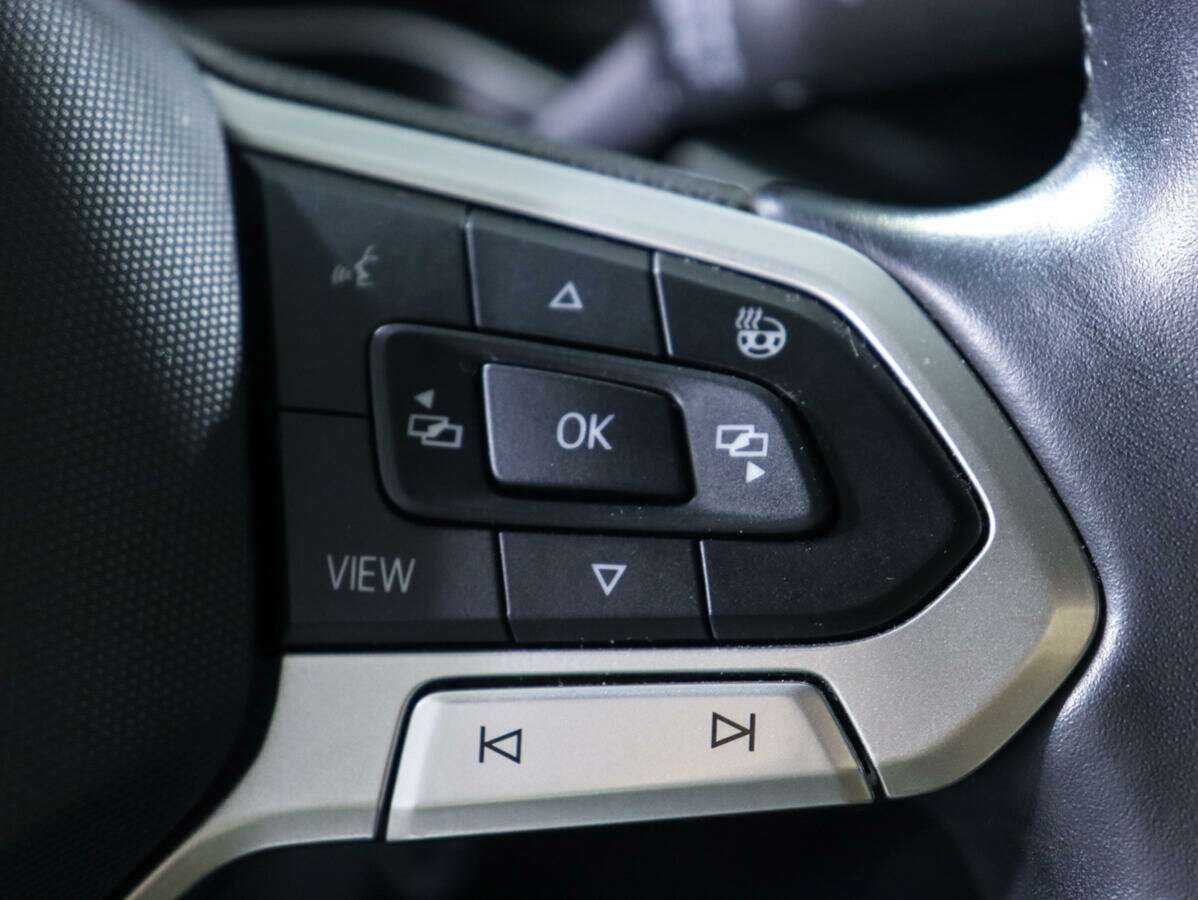 Купить Volkswagen Polo с пробегом. Фото: #16