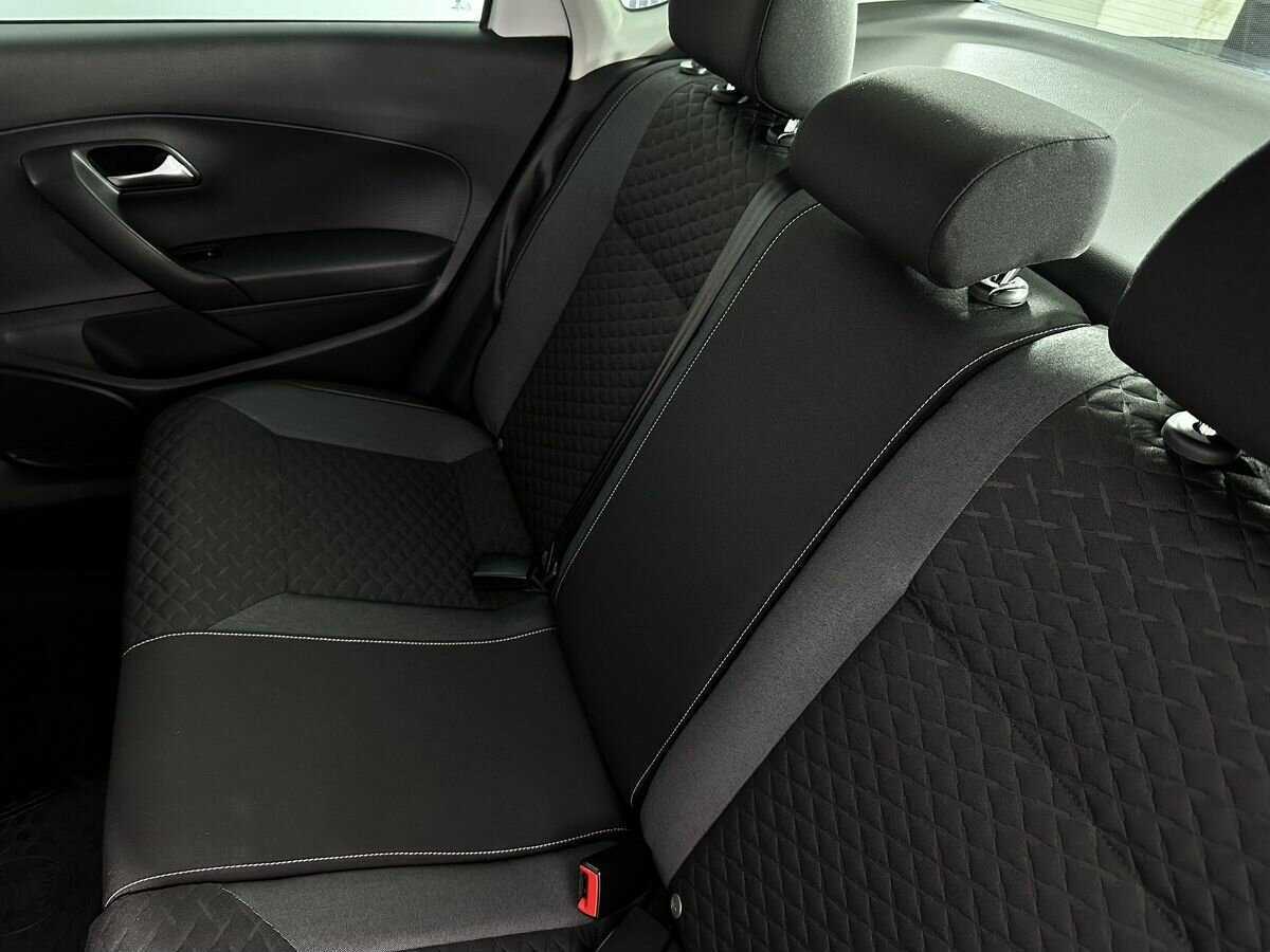 Купить Volkswagen Polo с пробегом. Фото: #13