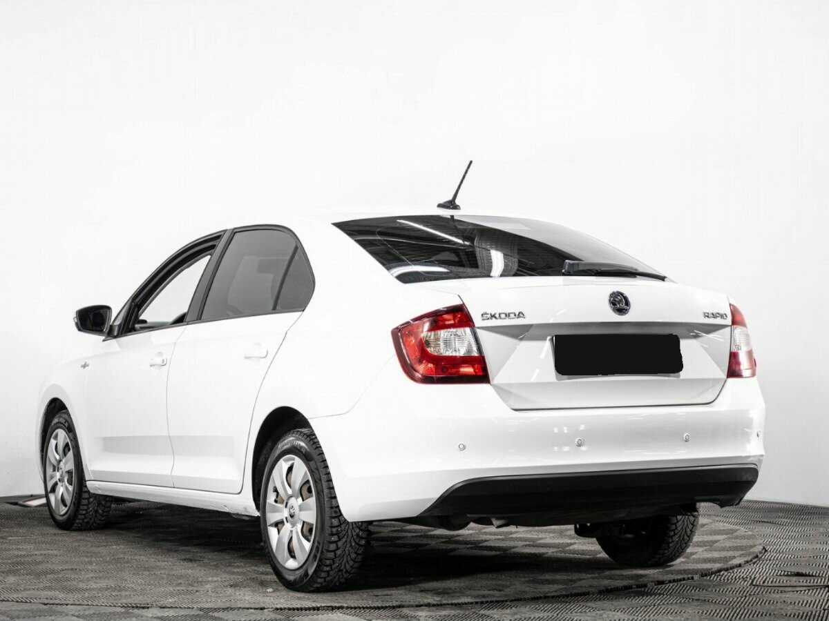 Купить Skoda Rapid с пробегом. Фото: #5
