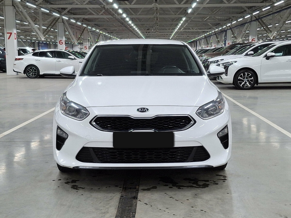 Купить Kia Ceed с пробегом. Фото: #1
