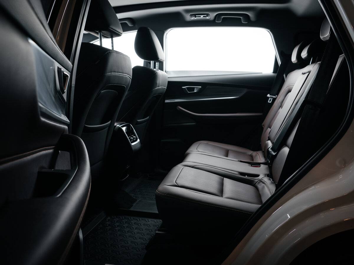 Купить Chery Tiggo 8 Pro с пробегом. Фото: #18