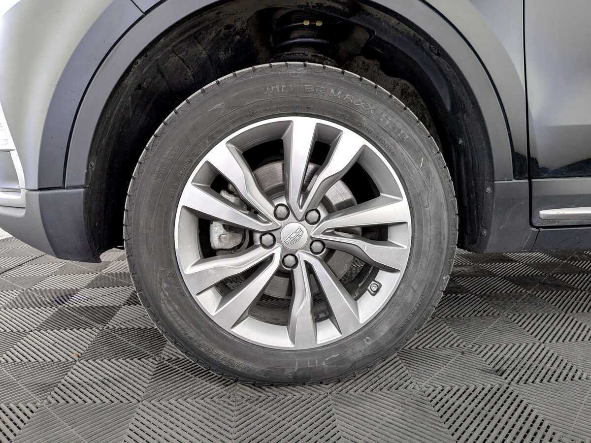 Купить Geely Atlas с пробегом. Фото: #17