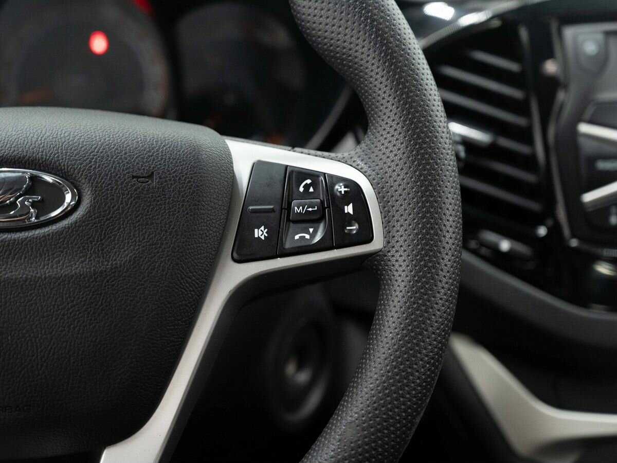 Купить Lada (ВАЗ) Vesta с пробегом. Фото: #15