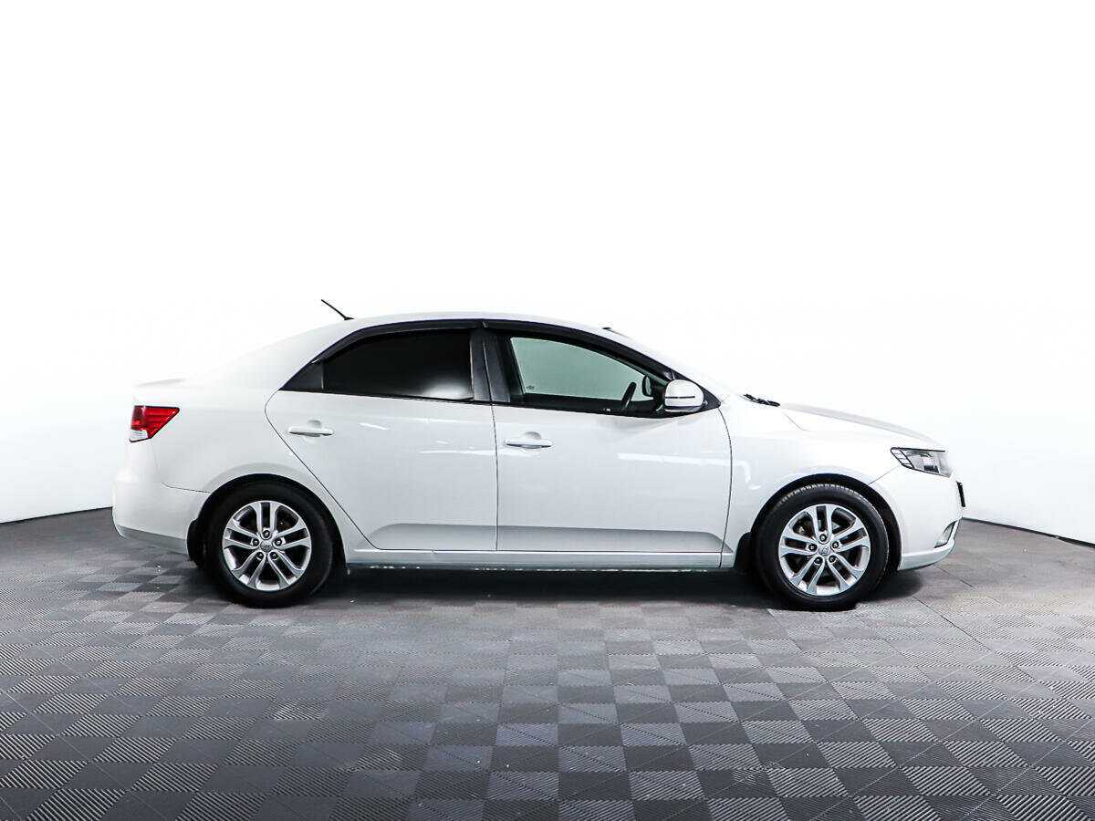 Купить Kia Cerato с пробегом. Фото: #3
