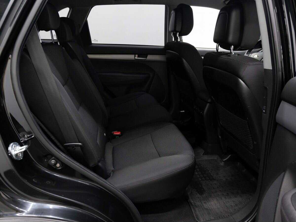 Купить Kia Sorento с пробегом. Фото: #11