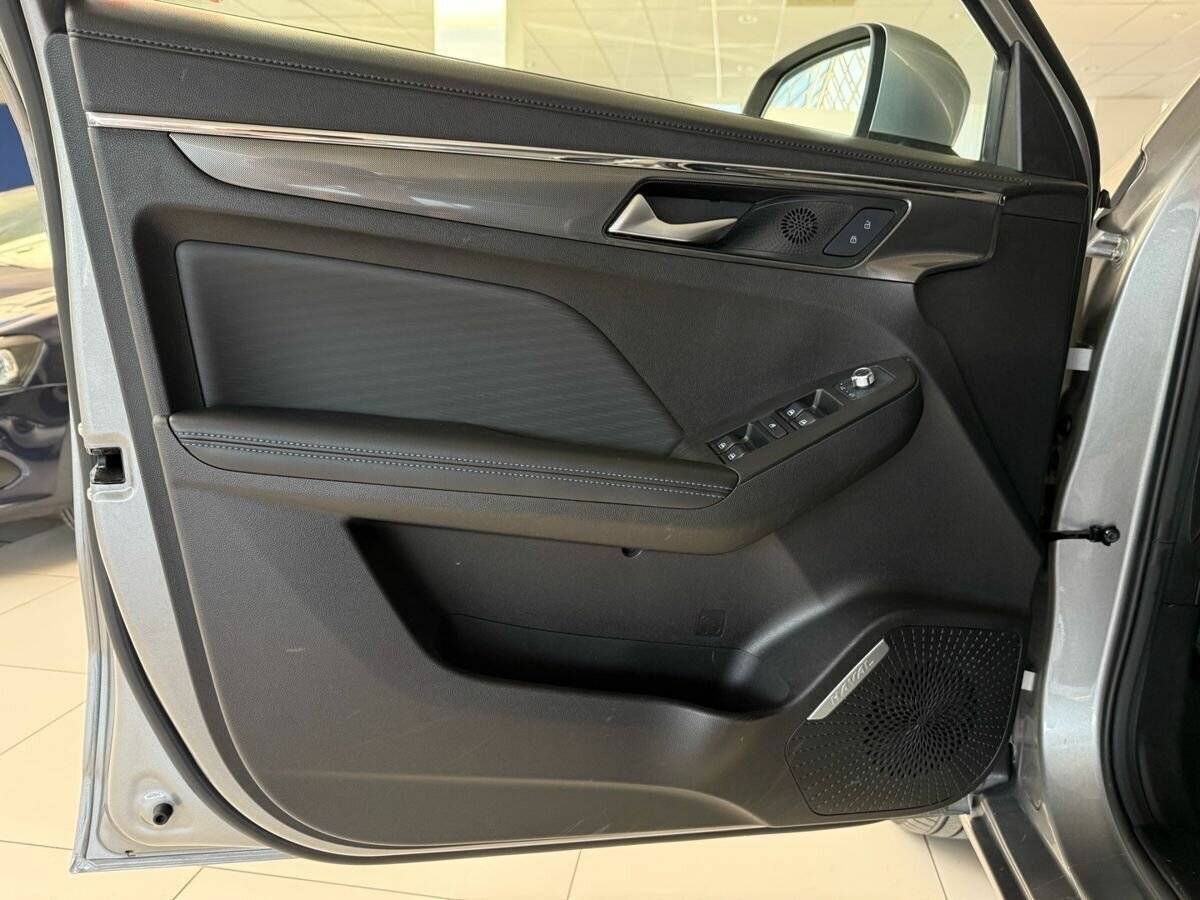 Купить Haval Jolion с пробегом. Фото: #11