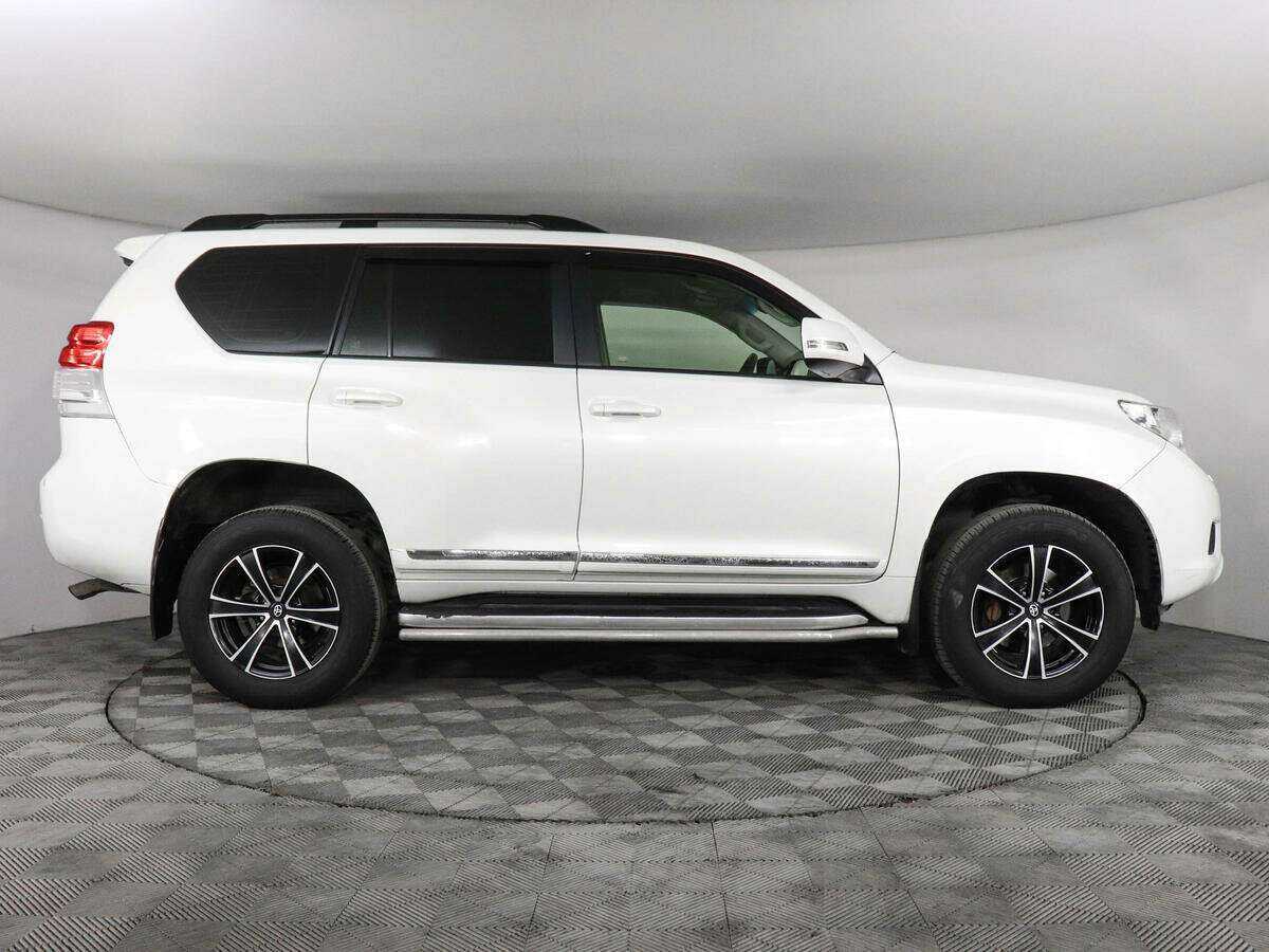 Купить Toyota Land Cruiser Prado с пробегом. Фото: #3