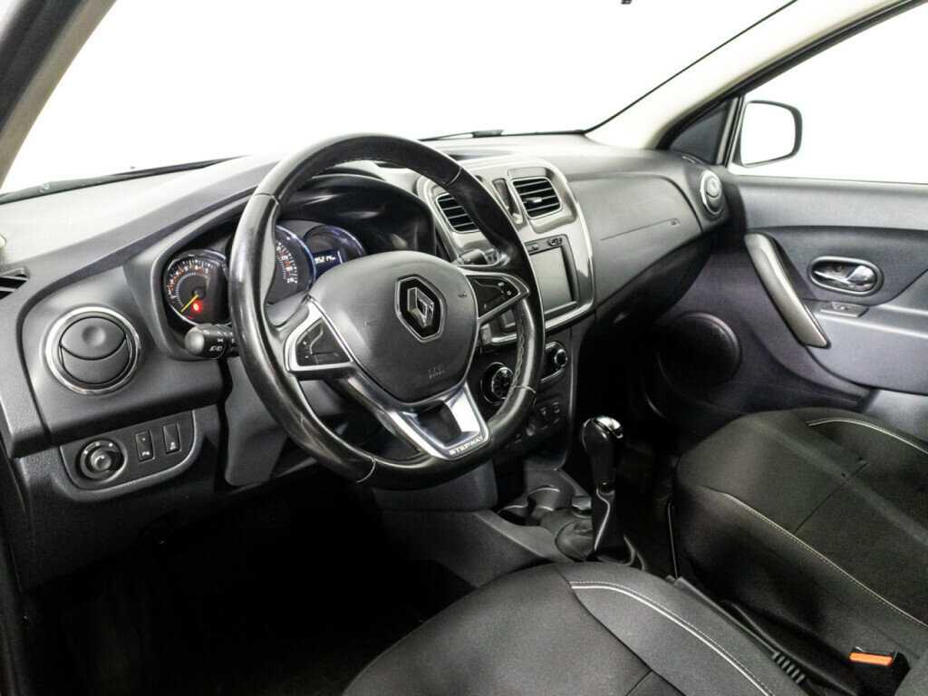 Купить Renault Sandero с пробегом. Фото: #10