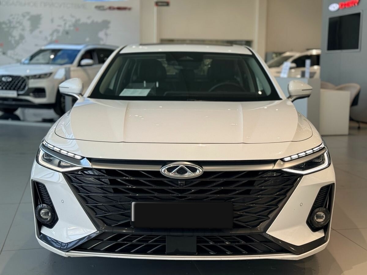 Купить Chery Arrizo 8 с пробегом. Фото: #11