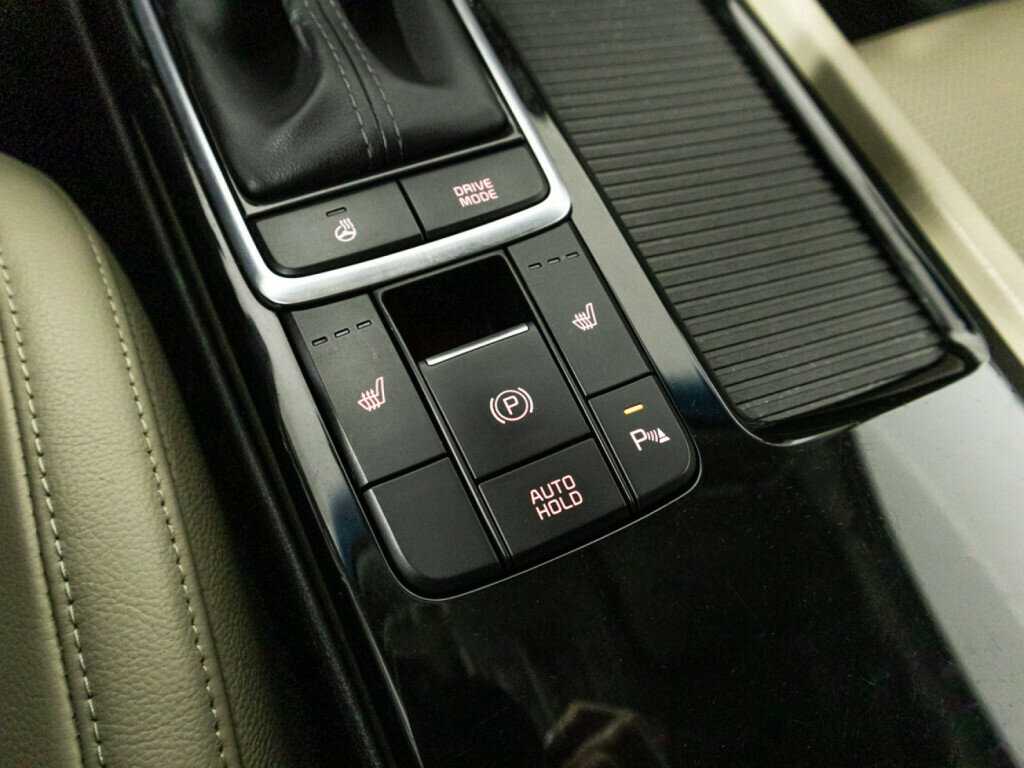 Купить Kia Optima с пробегом. Фото: #17