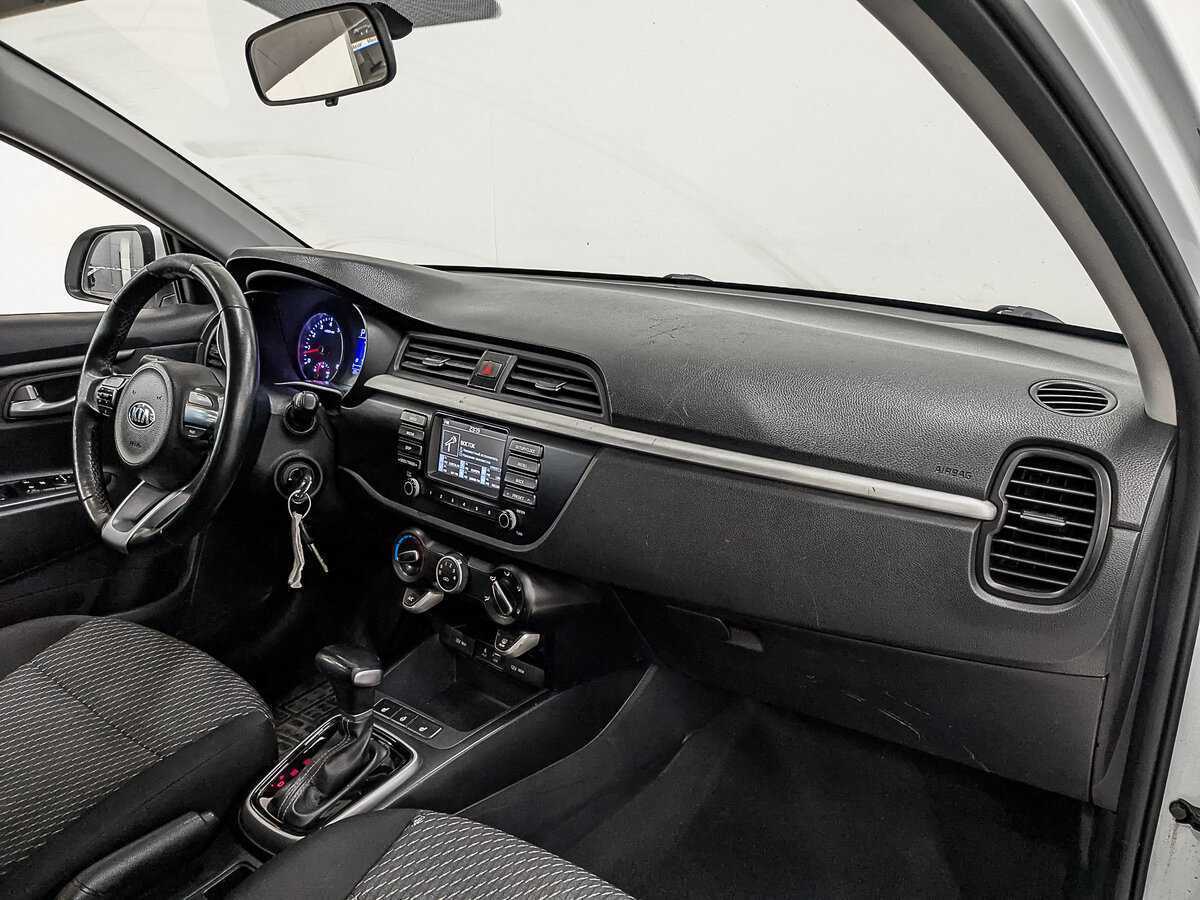 Купить Kia Rio с пробегом. Фото: #9