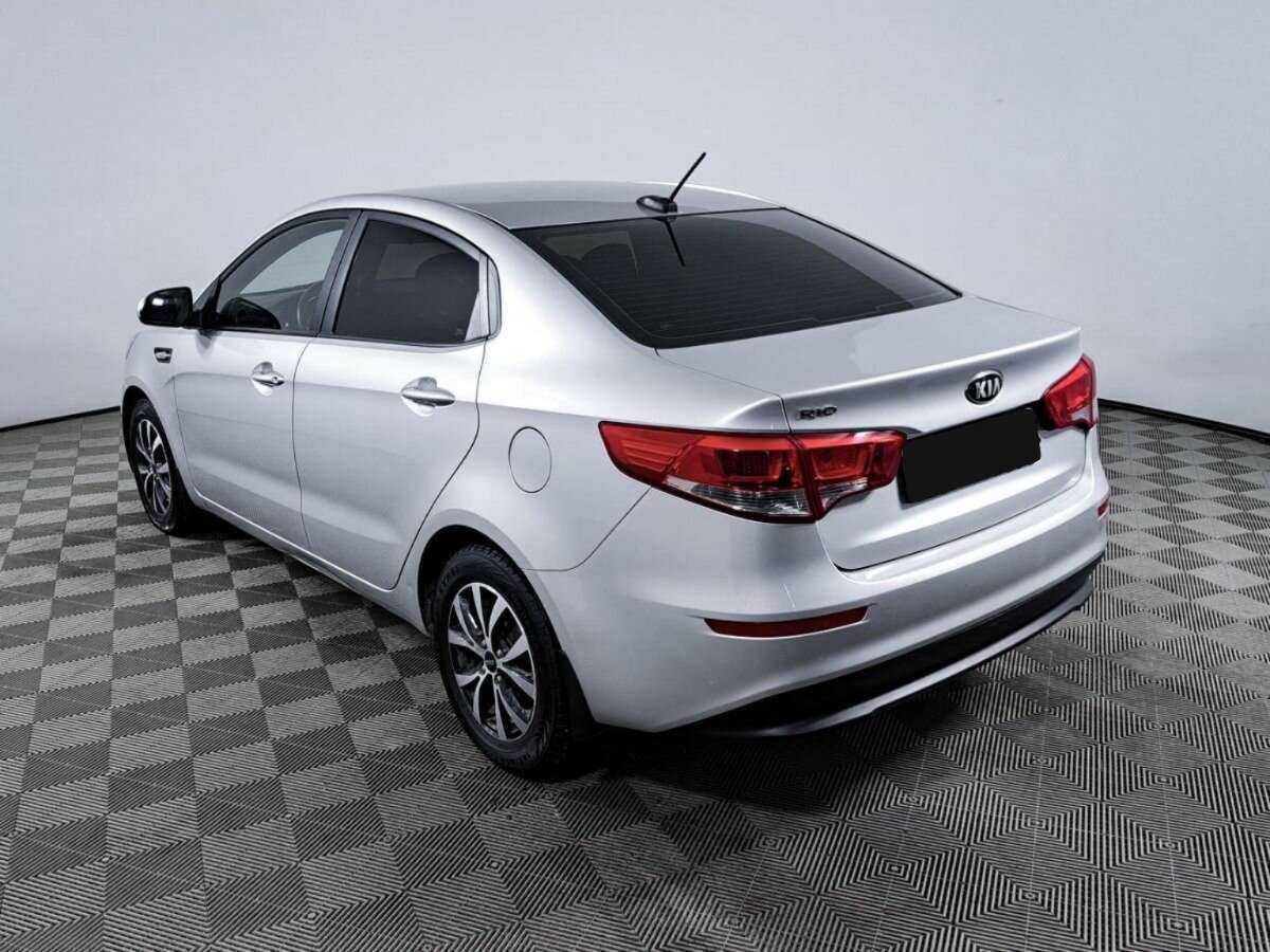 Купить Kia Rio с пробегом. Фото: #5