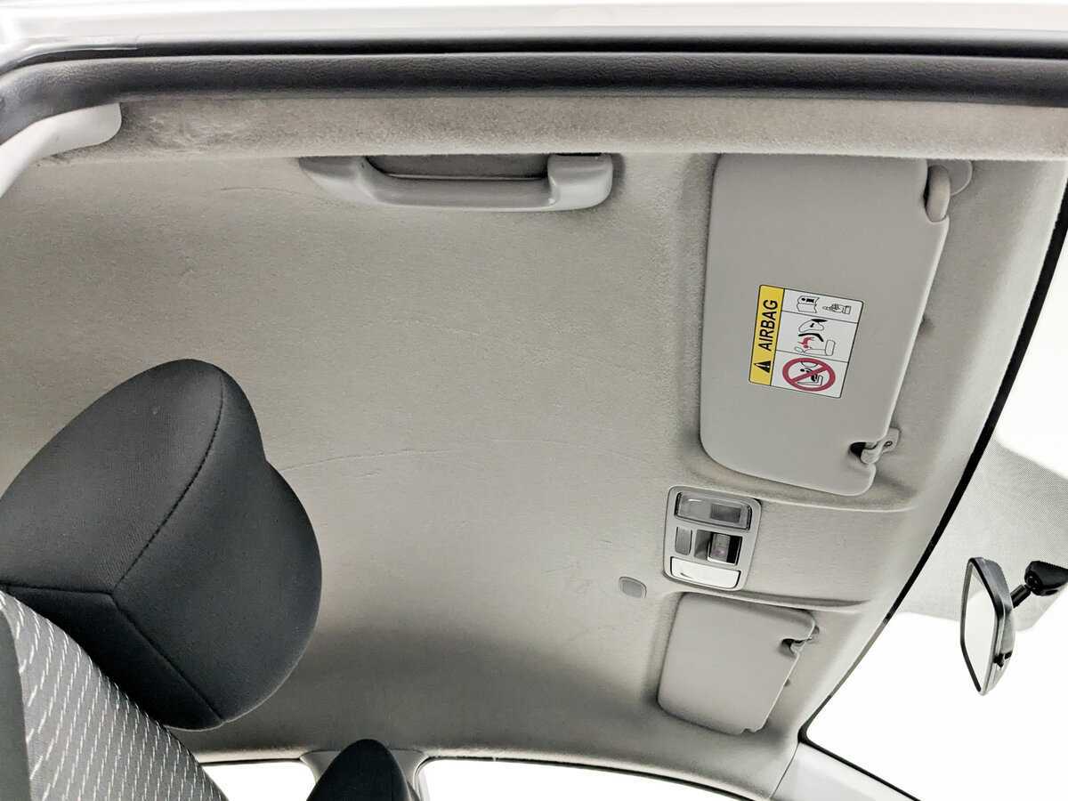 Купить Kia Rio с пробегом. Фото: #21